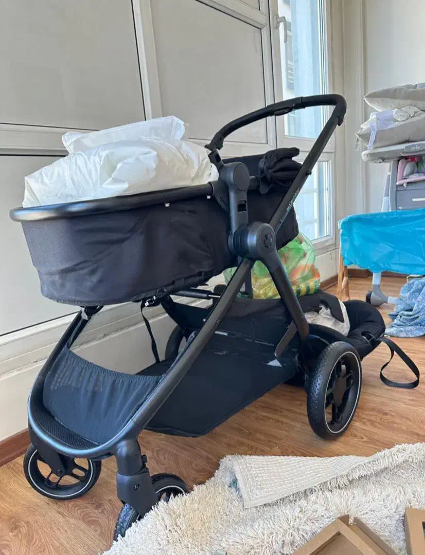 کالسکه مکسی کوزی در حد نو zelia3 وارداتی|کالسکه و لوازم جانبی|تهران, ائمه اطهار|دیوار