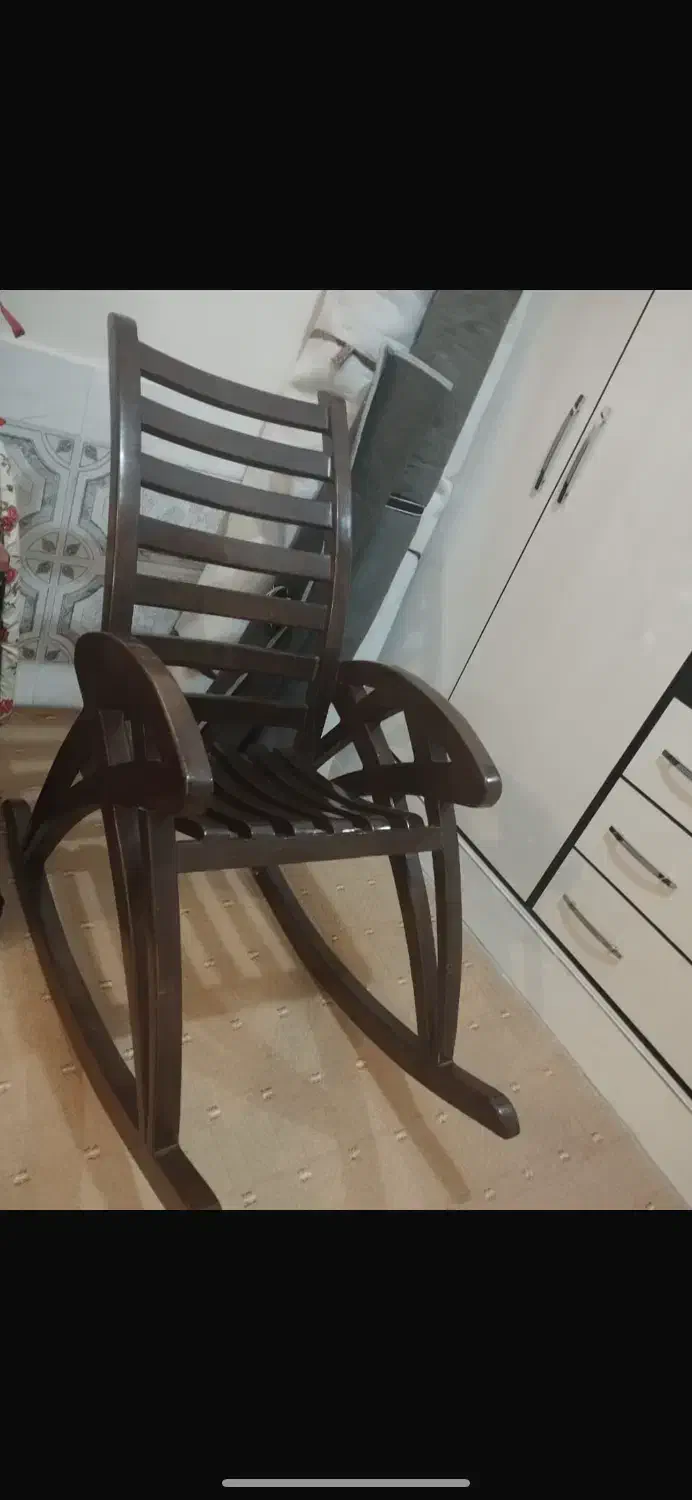 صندلی راک یا مادربزرگ|صندلی و نیمکت|اندیمشک, |دیوار