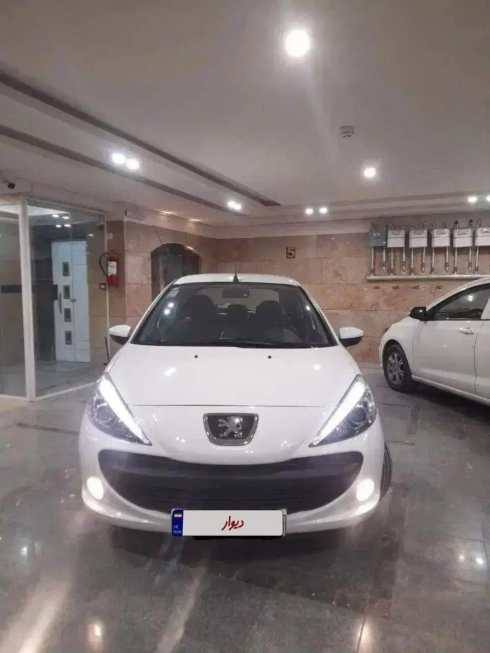 207TU5|خودرو سواری و وانت|سبزوار, پاسداران|دیوار