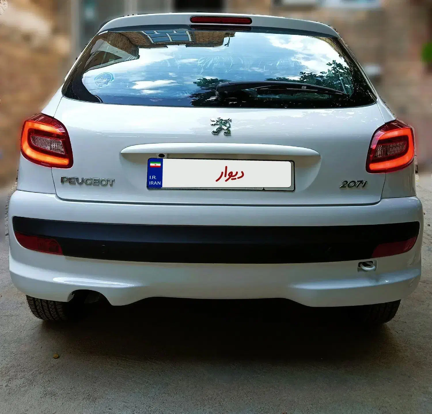 207 اتومات سقف فلز خشک 1404|خودرو سواری و وانت|سنندج, |دیوار