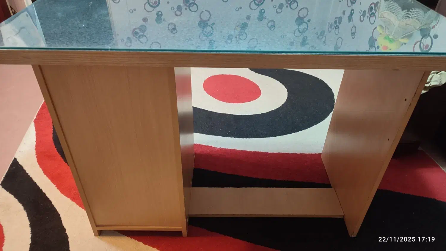 میز تحریر با شیشه روش|میز تحریر و کامپیوتر|اصفهان, شاه پسند|دیوار