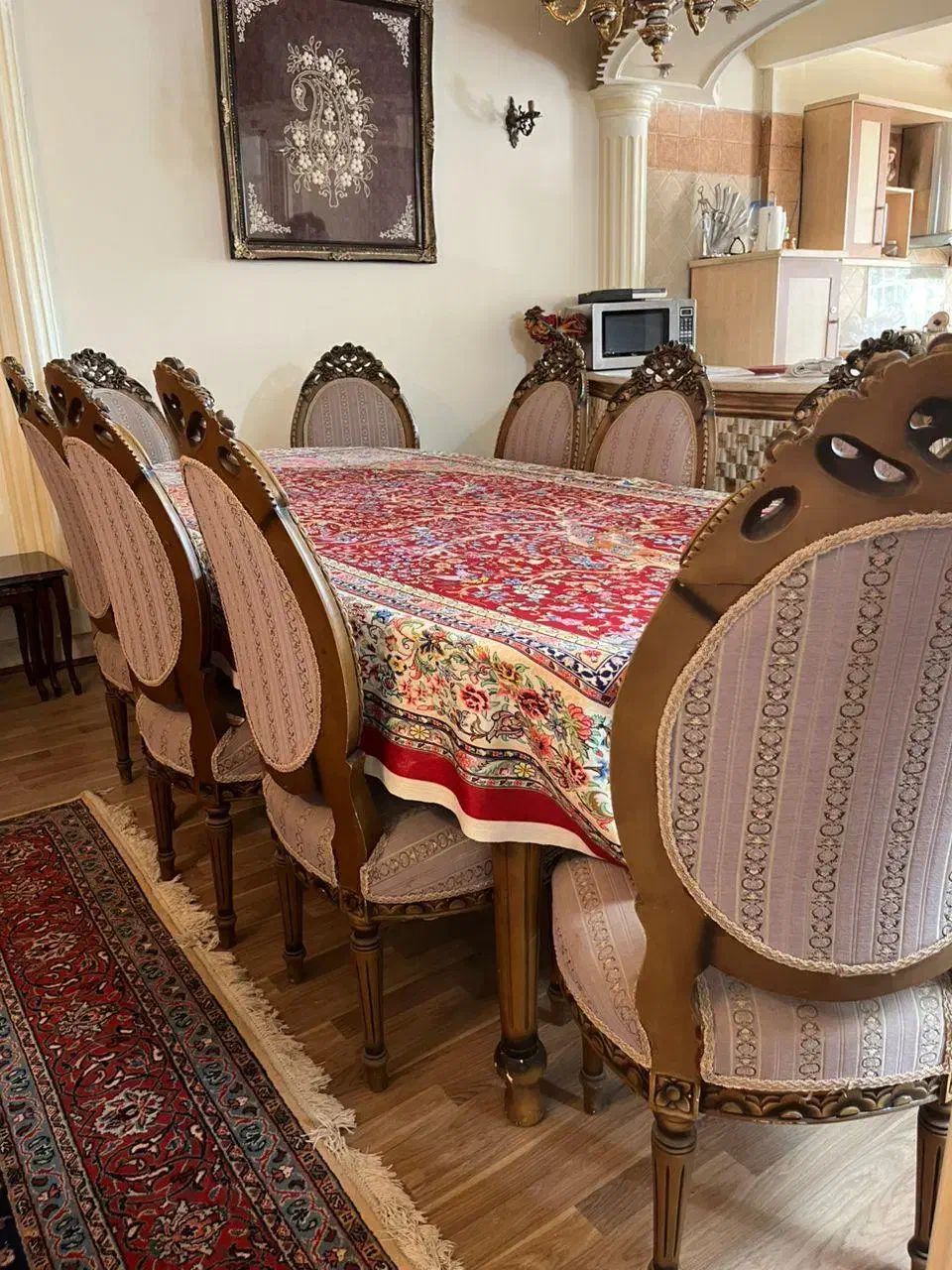 مبل و میز ناهارخوری بسیار لوکس در حد نو|مبلمان خانگی و میز عسلی|تهران, پونک|دیوار