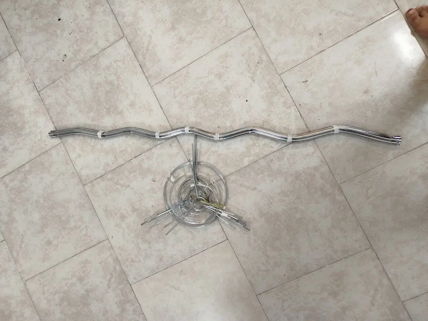 استند قابلمه نو اصلا استفاده نشده موج دار|آب‌چکان و نظم‌دهنده ظروف|بروجرد, |دیوار