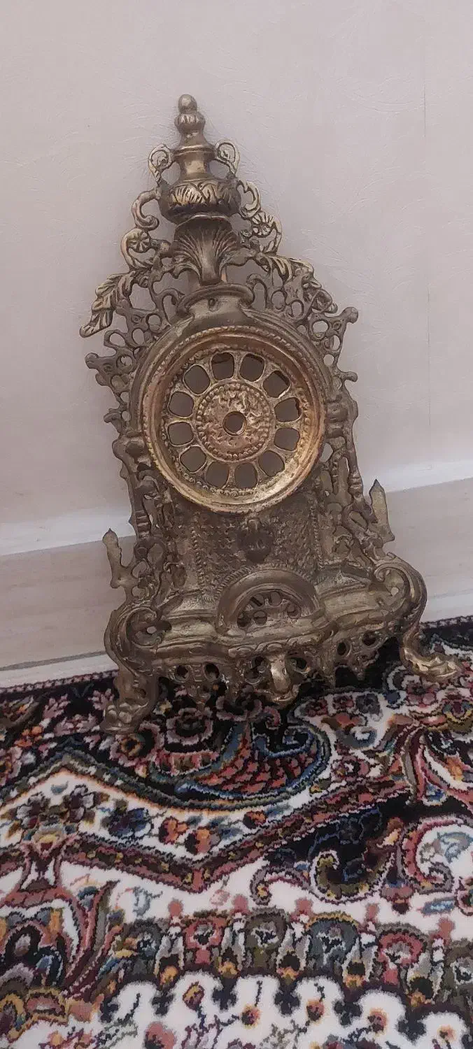 ساعت برنز رومیزی|ساعت دیواری و تزئینی|تهران, اسفندیاری|دیوار