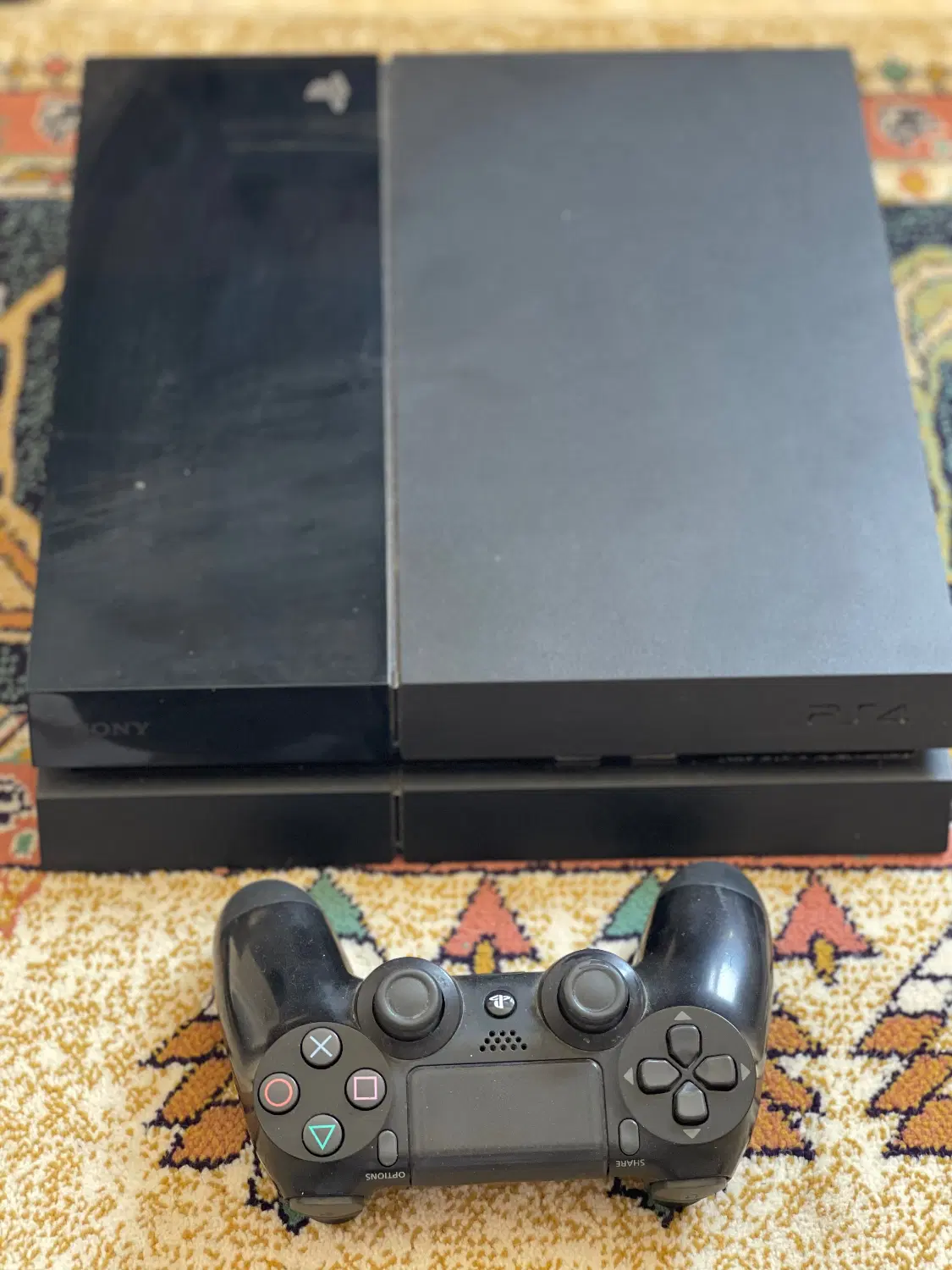 Ps4 fat 1t|کنسول، بازی ویدئویی و آنلاین|صدرا-فارس, فاز ۱|دیوار
