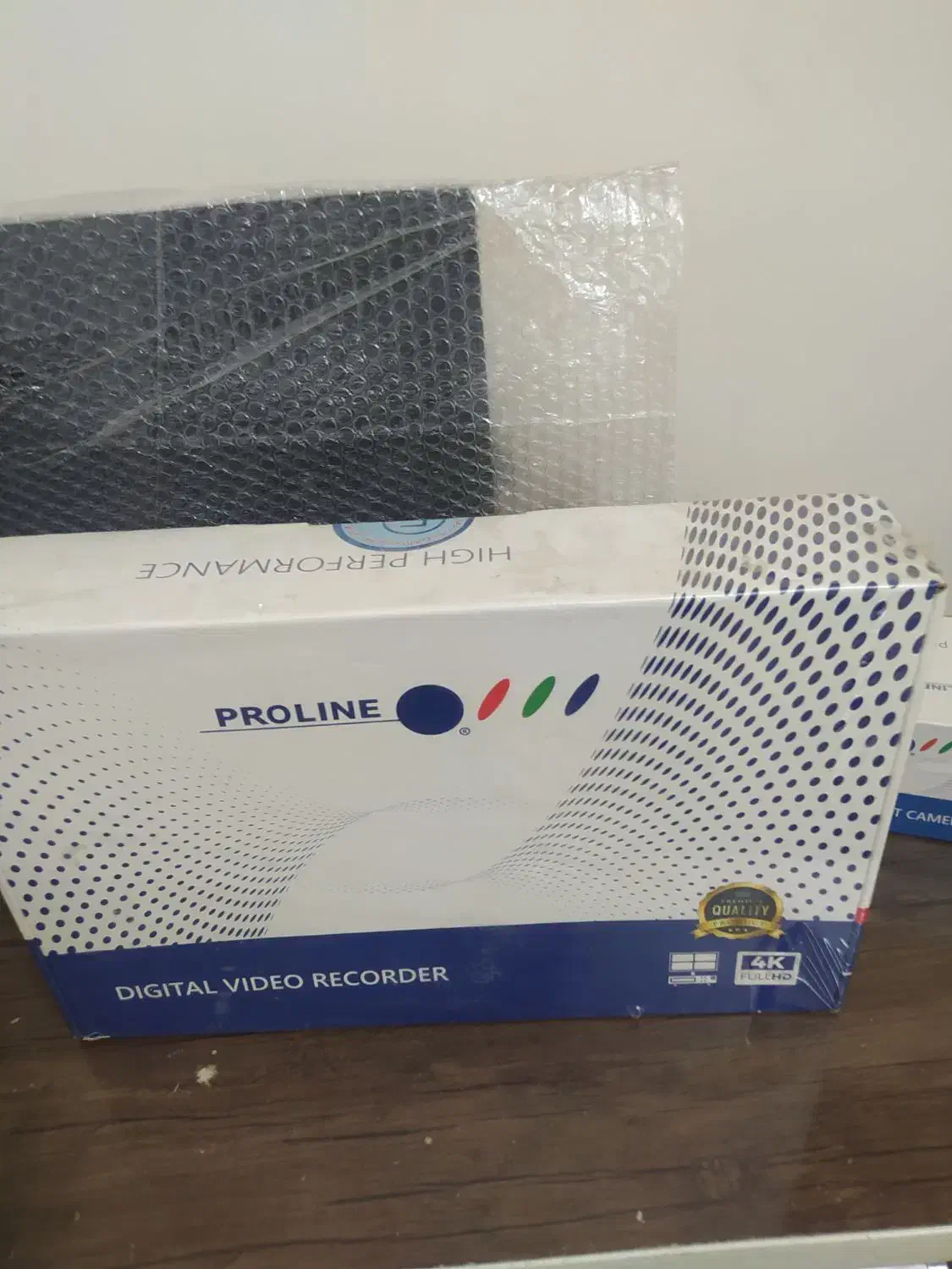 دوربین مداربسته|دوربین مداربسته|شیروان (خراسان), |دیوار