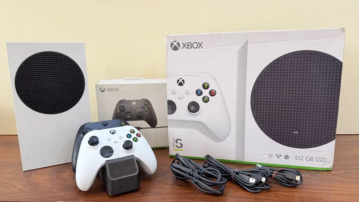 ایکس ‌باکس سری S در حد آکبند+۲دسته+پایه شارژ اصلی|کنسول، بازی ویدئویی و آنلاین|بهشهر, |دیوار
