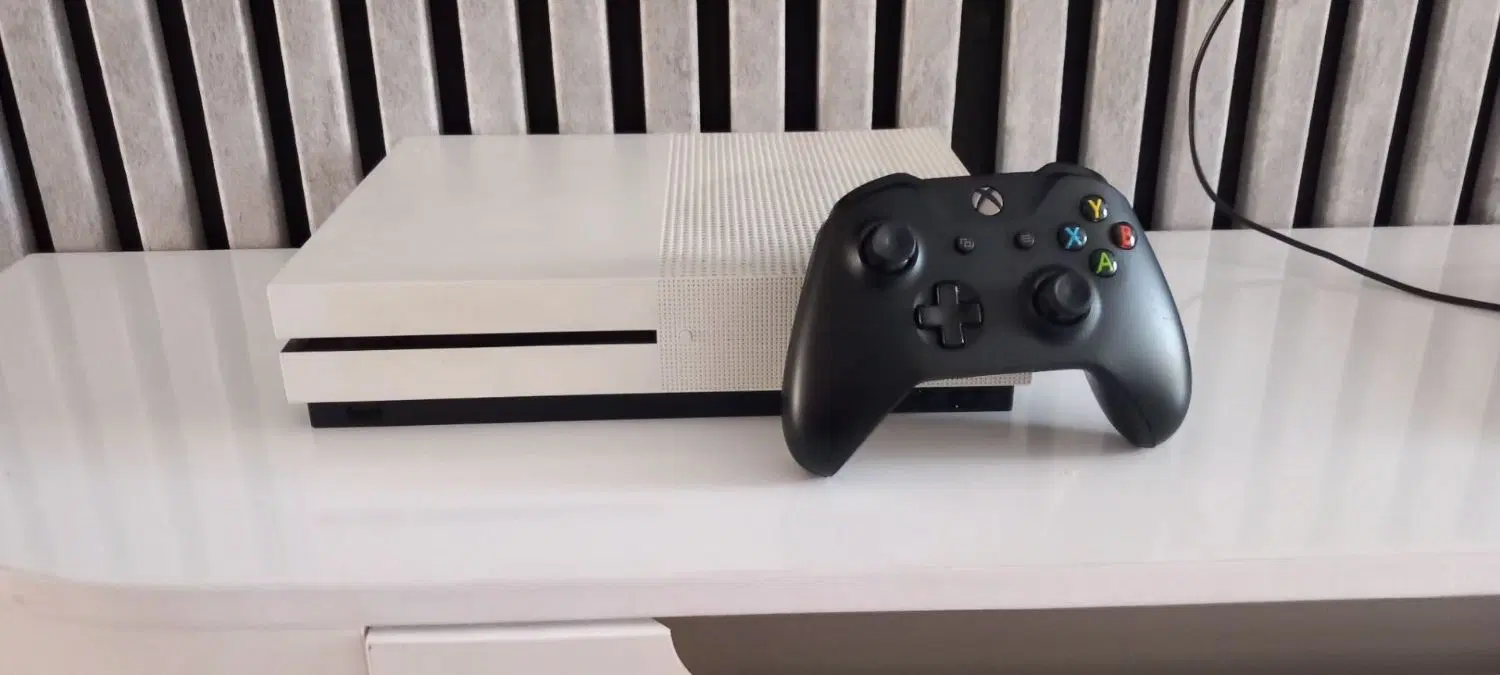 xbox one s 1t|کنسول، بازی ویدئویی و آنلاین|ارومیه, |دیوار