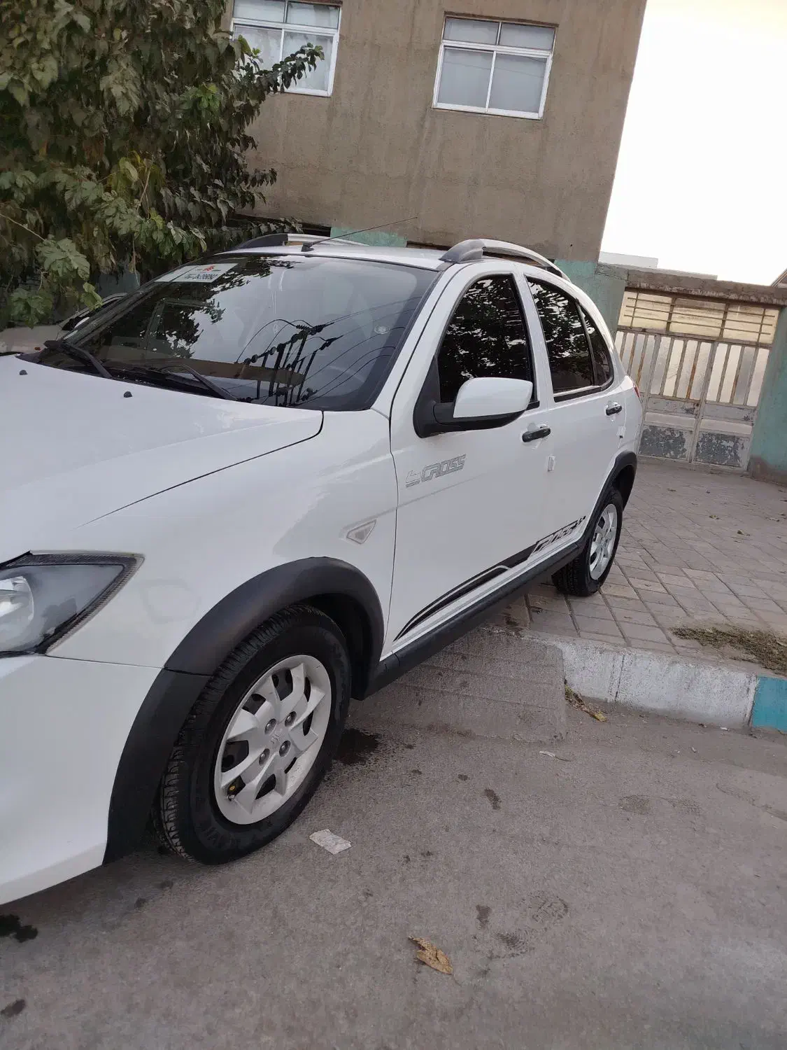 کوییک 1400|خودرو سواری و وانت|همدان, |دیوار