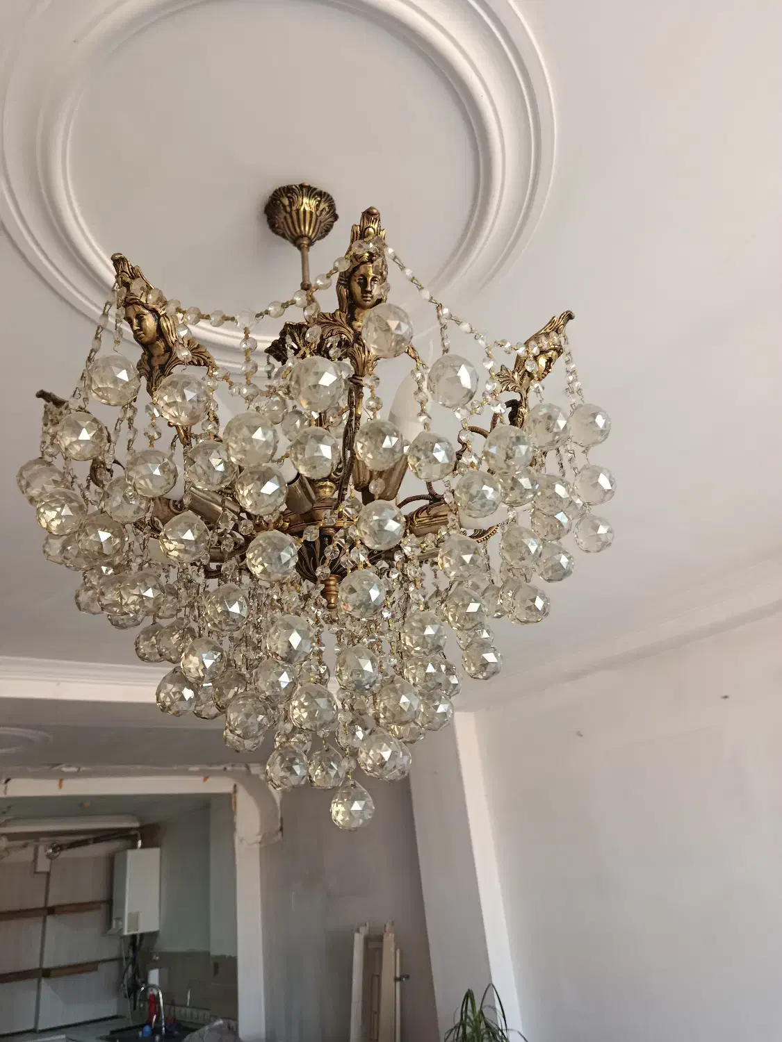 لوستر|لوستر و چراغ آویز|همدان, |دیوار