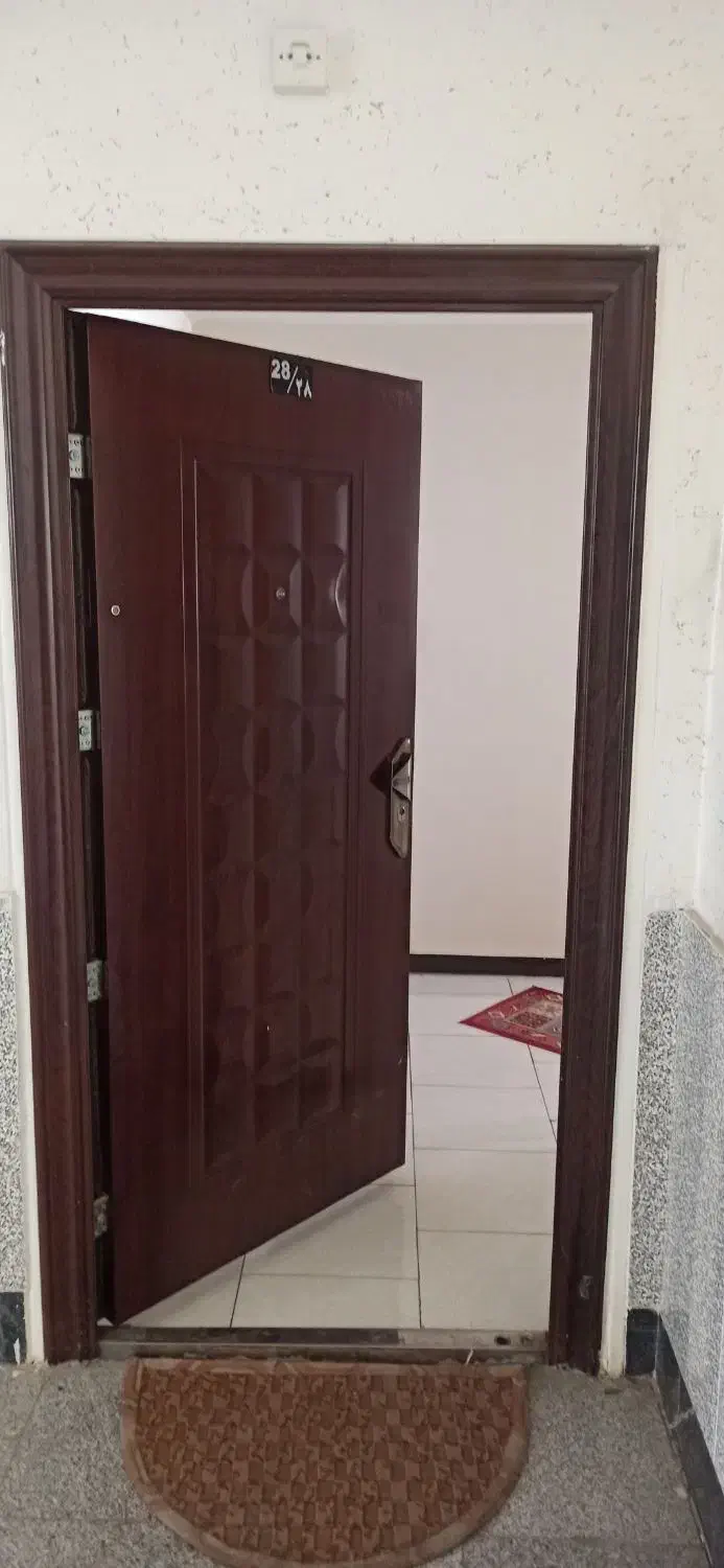 آپارتمان ۱۱۰متری ۲خواب|اجارهٔ آپارتمان|شاهین‌شهر, خانه کارگر|دیوار