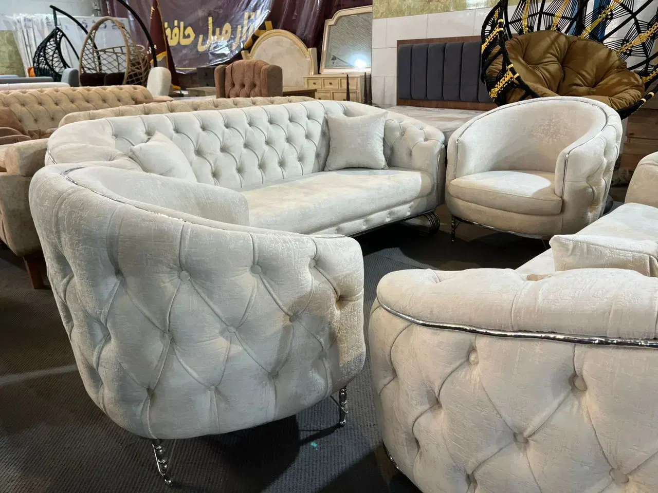 مبل چستر صدفی|مبلمان خانگی و میز عسلی|یزد, |دیوار