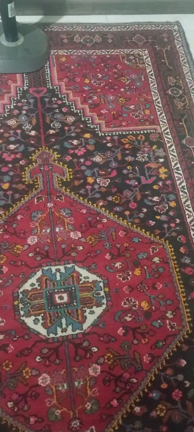 دو عدد فرش دستی.|فرش|قدس, شهر‌قدس|دیوار