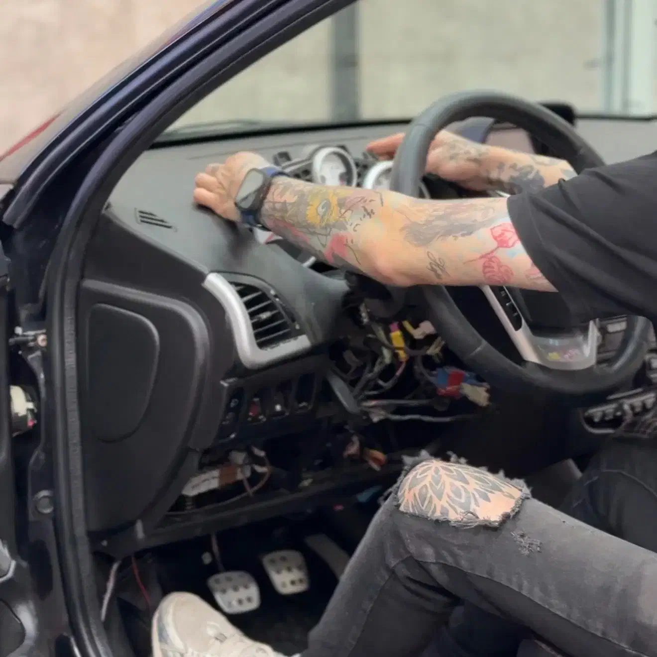 صداگیری خودرو دمپینگ خودرو عایق خودرو|خدمات موتور و ماشین|قزوین, |دیوار