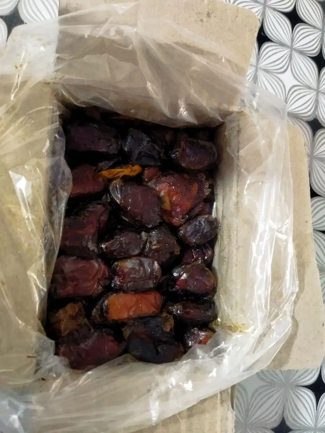 خرما|خوردنی و آشامیدنی|آبگرم, |دیوار