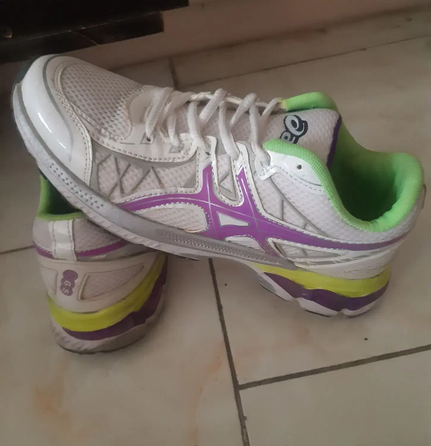 کفش کتونی اورجینال vietnam اسپرت ورزشی|کیف، کفش، کمربند|ری, سرتخت|دیوار