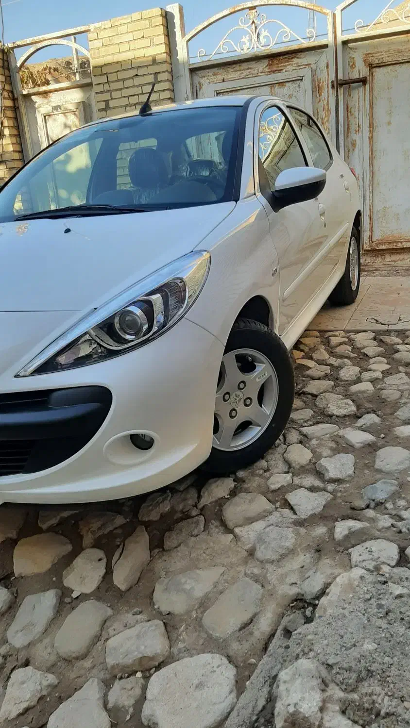 ۲۰۷ i اتومات سقف فلز|خودرو سواری و وانت|انگوران, |دیوار