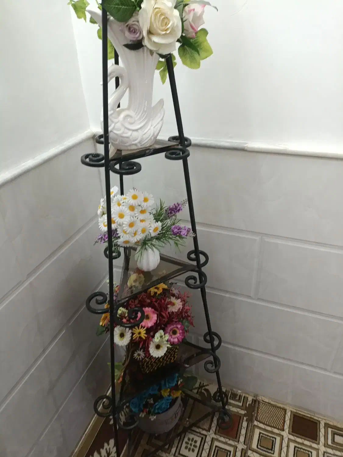 ویترین استندفرفوژه،آینه قدی،میزام دی اف،ورق بزنید|بوفه، ویترین، کنسول|قم, حاج خلیل|دیوار