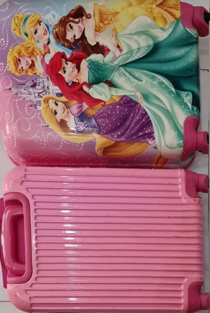 چمدان چرخ دار دخترانه|کیف، کفش، کمربند|محمدشهر, ولدآباد|دیوار