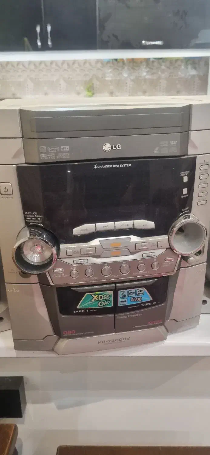 ضبط صوت LG دوباند سی دی خور|سیستم صوتی خانگی|اصفهان, آبشار|دیوار