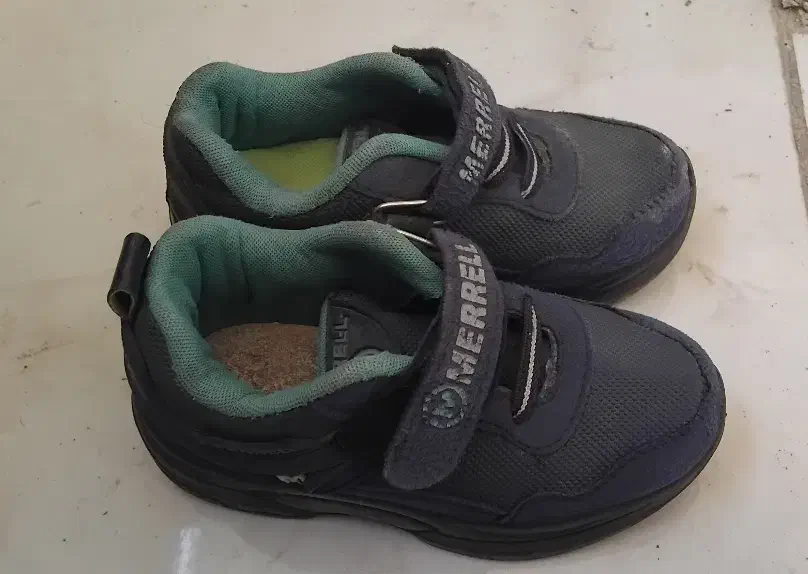 کفش و لباس بچه|کفش و لباس بچه|مشهد, عامل|دیوار