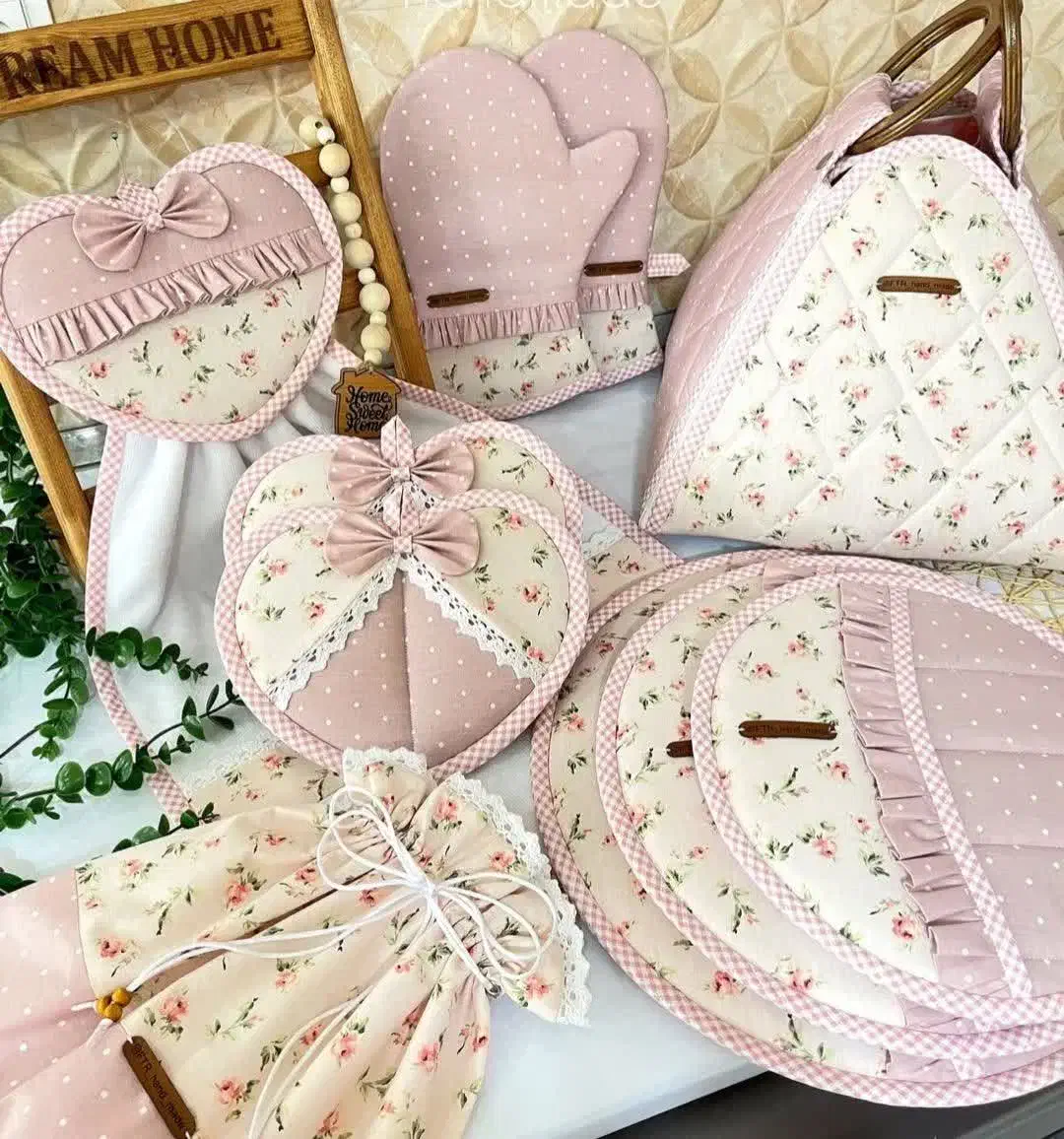 دوخت انواع سرویس آشپزخانه و عروس|سفره، حوله، دستمال آشپزخانه|قم, نیروگاه|دیوار