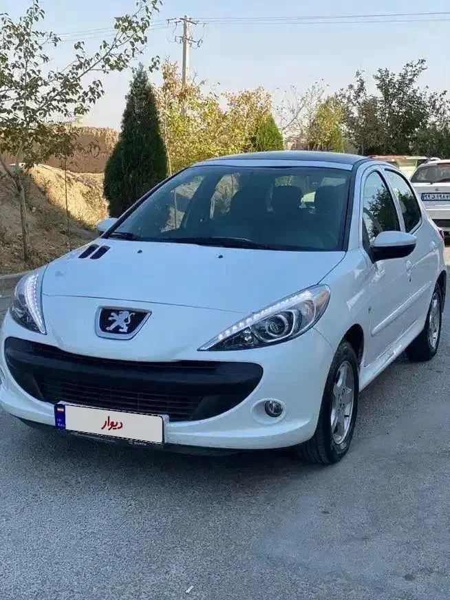 ۲۰۷ پاناروما مدل ۱۴۰۰|خودرو سواری و وانت|اراک, |دیوار