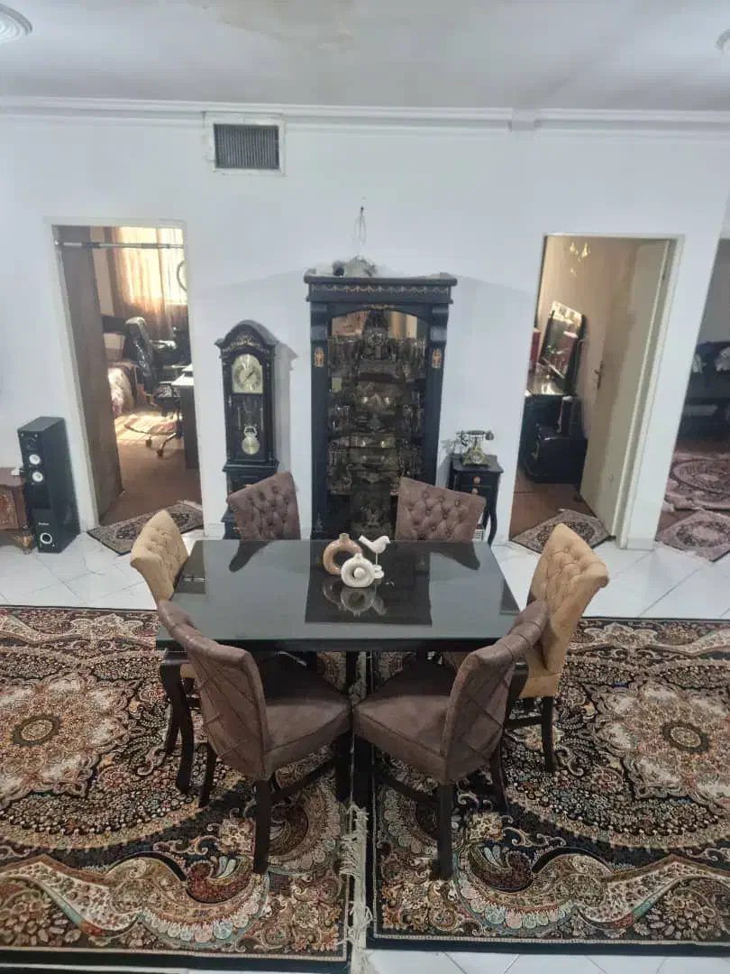 موبل چستر۷نفره +۲عددزید اوپنی ،میز نهار خوری چستر|میز و صندلی غذاخوری|کرج, باغستان|دیوار