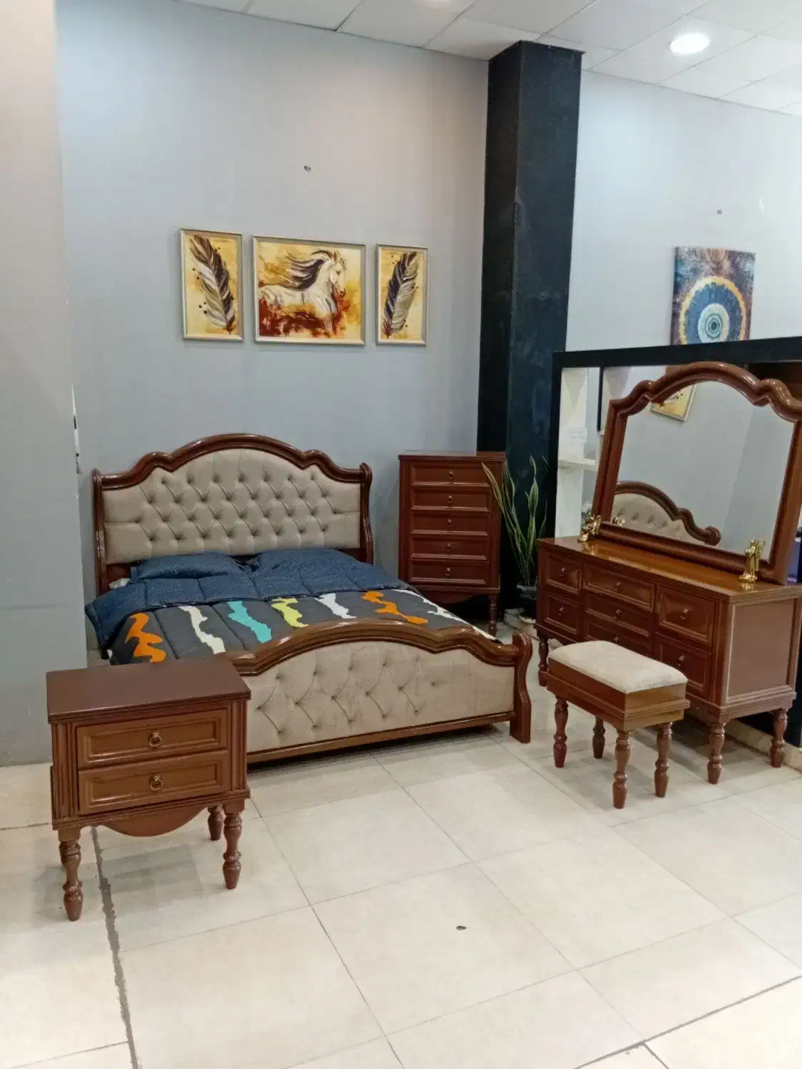 سرویس خواب کلاسیک آسان بخرید|تخت و سرویس خواب|گرگان, |دیوار