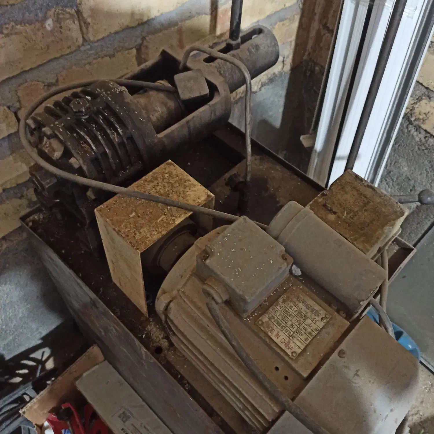 حدیده برقی. میزکاریوپی وی سی. قیچی میلگرد بر|ماشینآلات صنعتی|قم, شهرک فاطمیه|دیوار