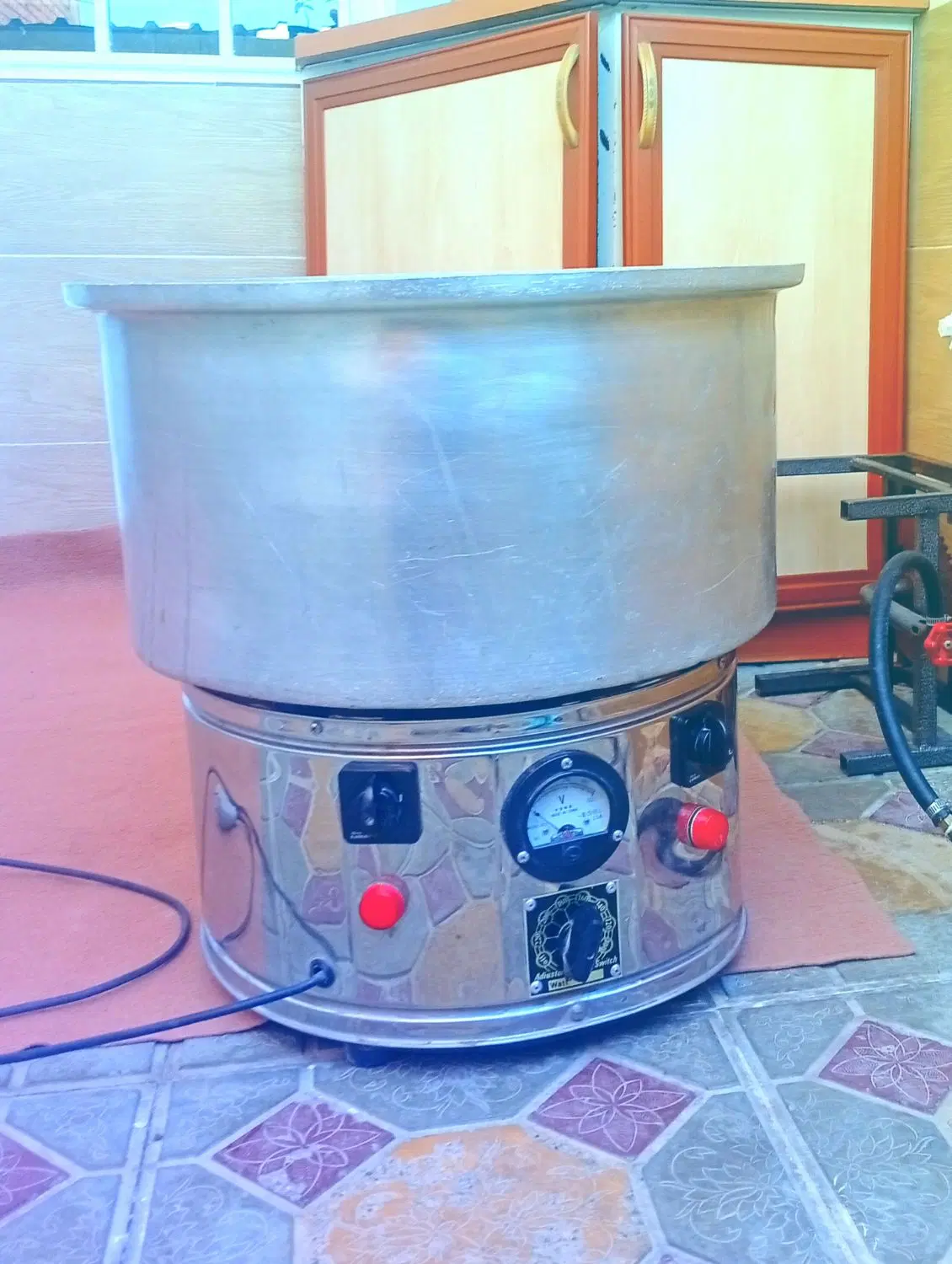 پشمک سازی|ابزارآلات|مهاباد (آذربایجان غربی), |دیوار