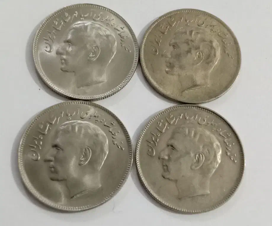 ۴ عدد سکه یادبود قدیمی|کلکسیون سکه، تمبر، اسکناس|بوشهر, |دیوار