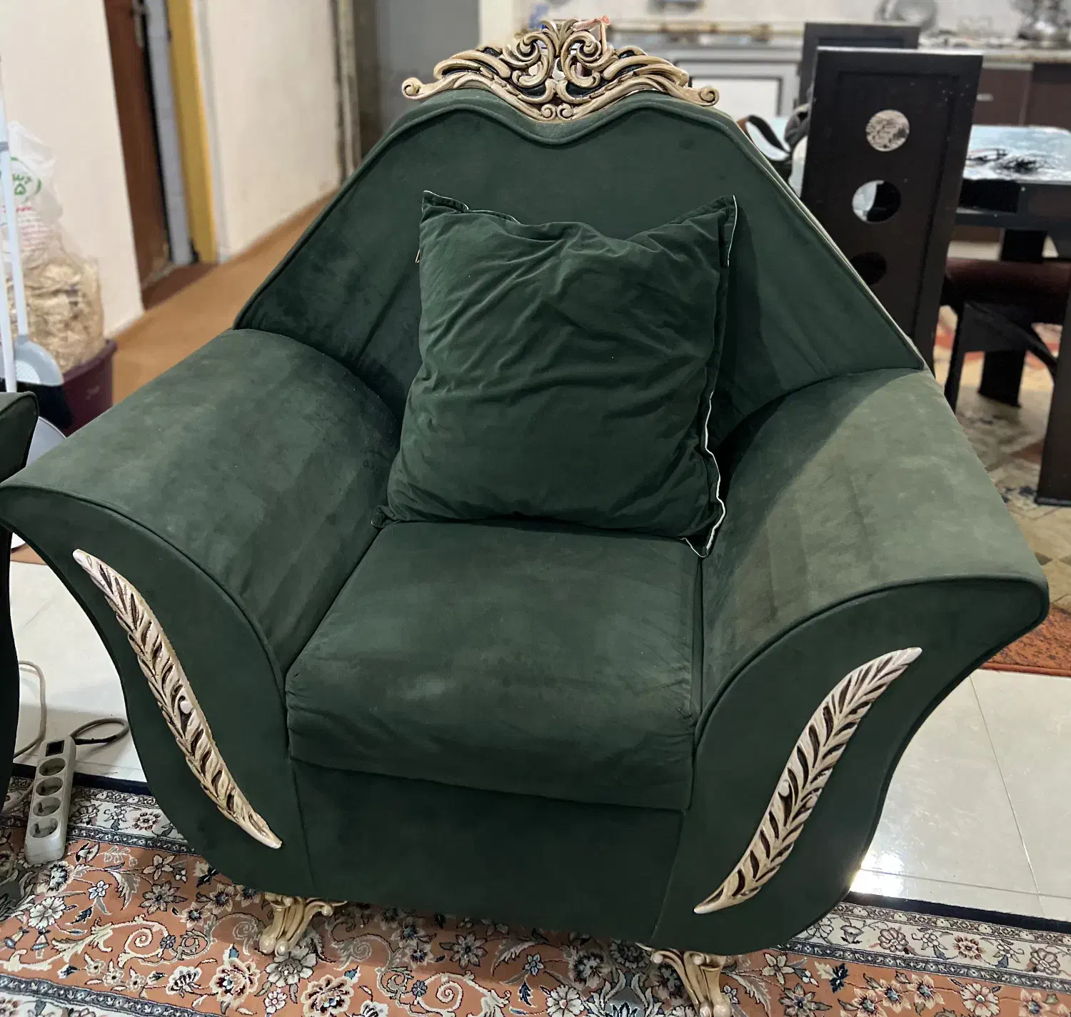 مبل و میز غذاخوری|مبلمان خانگی و میز عسلی|چالوس, |دیوار