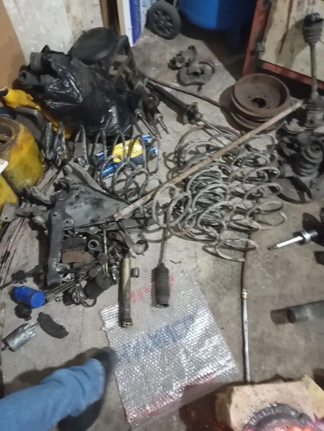 لوازم استوک جلوبندی موتوری|قطعات یدکی و لوازم جانبی|قزوین, |دیوار