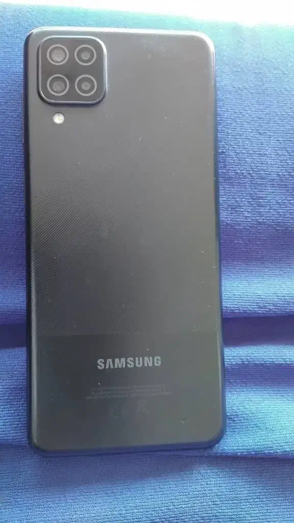 یک عددگوشی فولادهای سالم|موبایل|سیاهکل, |دیوار