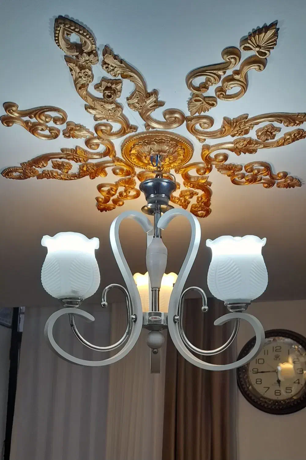 لوستر|لوستر و چراغ آویز|همدان, |دیوار