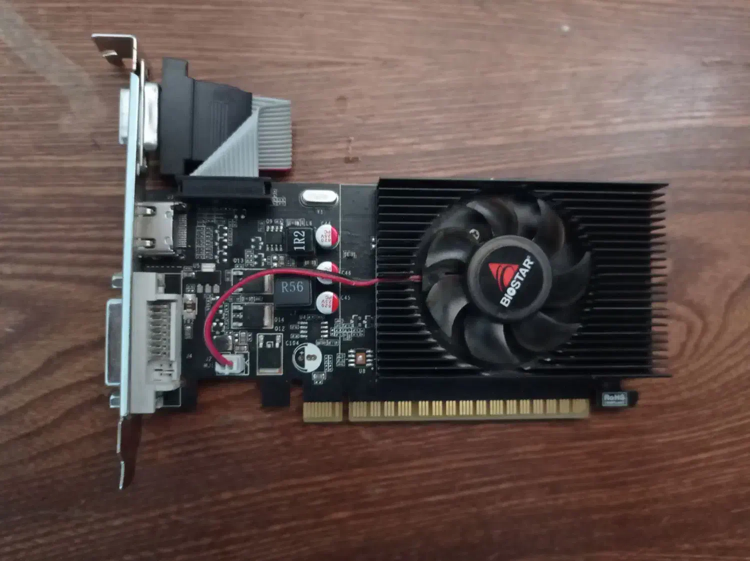 کارت گرافیک ۲ گیگ زیر قیمت(ارسال به شیراز هم دارم)|قطعات و لوازم جانبی رایانه|کازرون, |دیوار