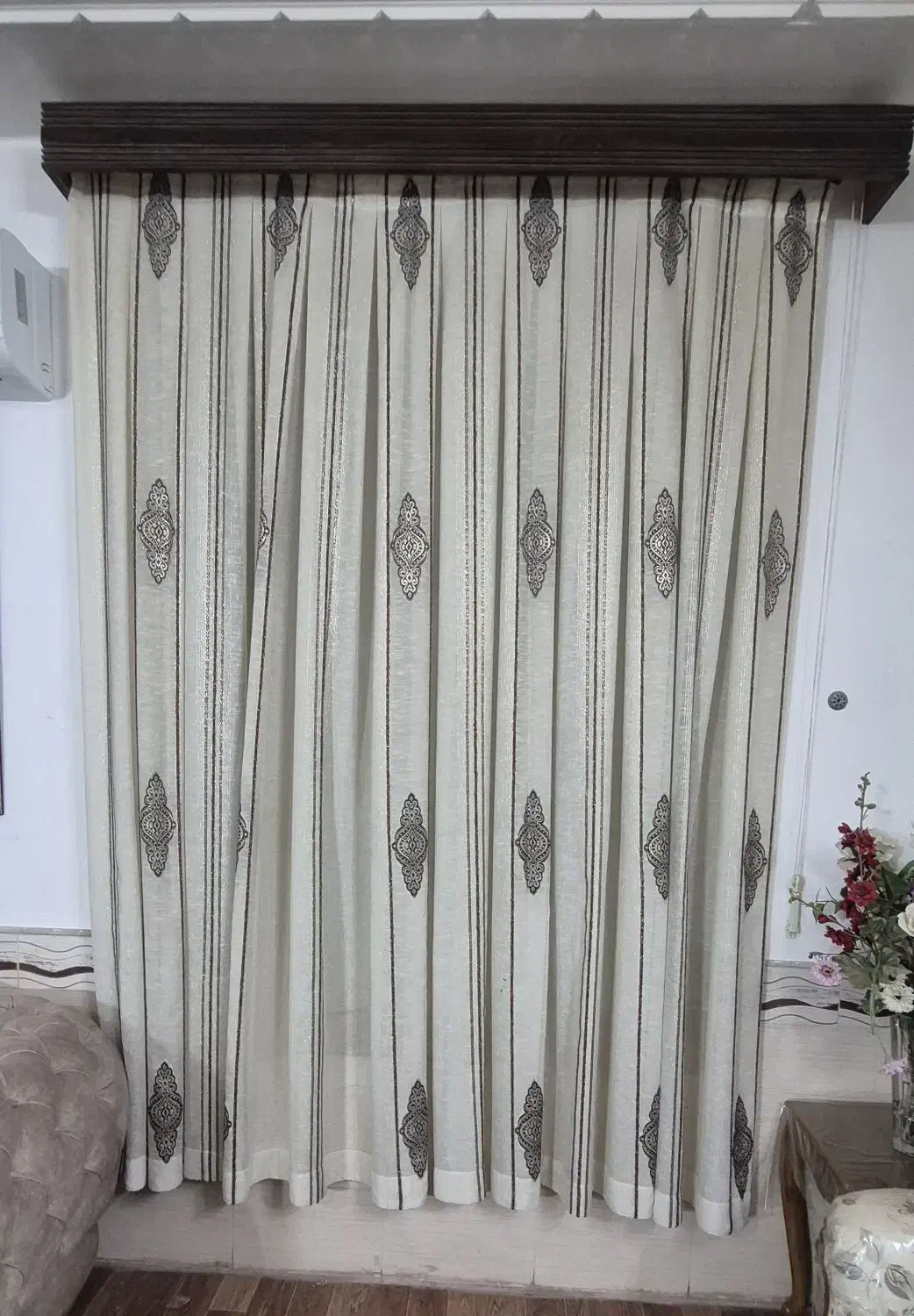 پرده و پشت دری با کتیبه|پرده، رانر، رومیزی|رفسنجان, |دیوار