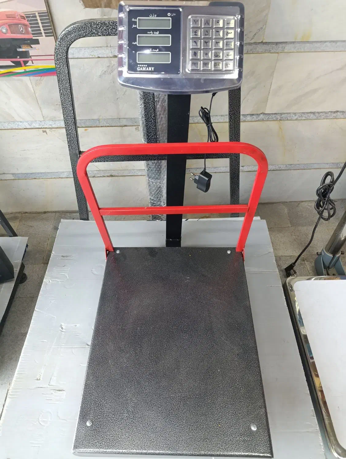 ترازو، باسکول، دیجیتالی فروشگاهی سقفی گرمی و تناژی|فروشگاه و مغازه|قزوین, |دیوار