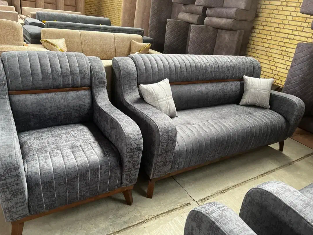 مبل راحتی با مزیت تعویـض مبل کهــنه با نـو %|مبلمان خانگی و میز عسلی|شیراز, بازار|دیوار