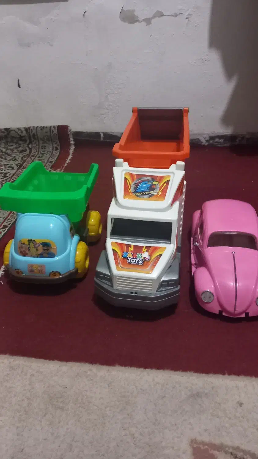 اسباب بازی|اسباببازی|شیراز, کوزه گری|دیوار