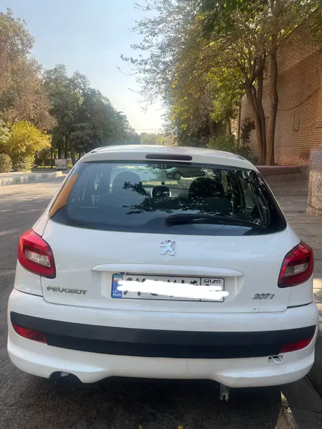 پژو ۲۰۷ مدل ۱۳۹۶|خودرو سواری و وانت|تهران, نازیآباد|دیوار