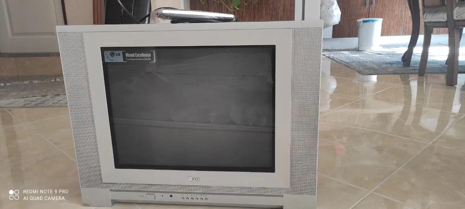 تلویزیون|تلویزیون و پروژکتور|اراک, |دیوار