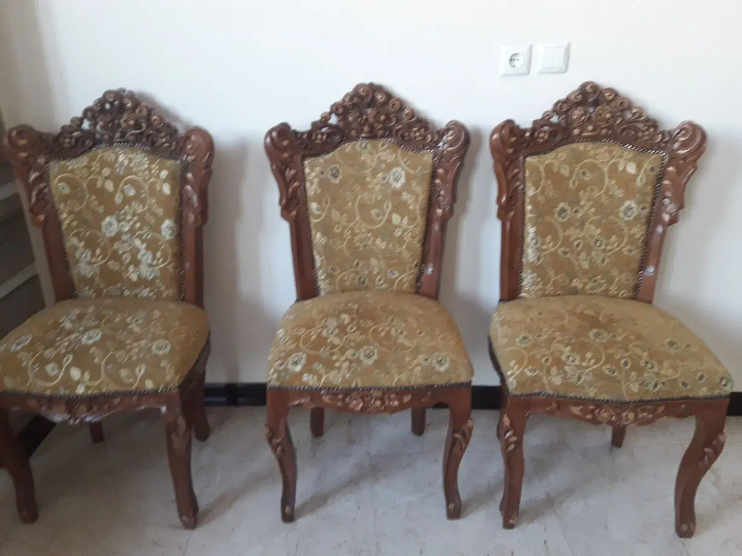 مبل سالم چوب راش|میز و صندلی غذاخوری|اصفهان, سرتاوه|دیوار