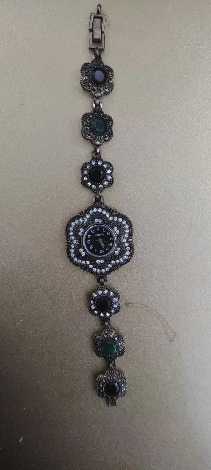 بدلی جات|ساعت|گلبهار, شهر جدید گلبهار|دیوار