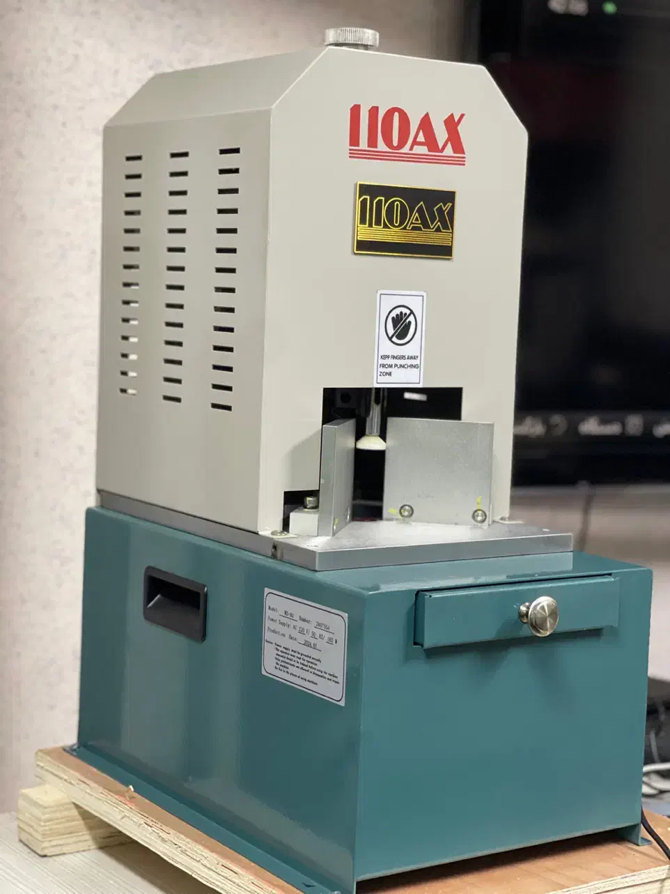 گوشه گرد کن برقی|ماشین‌آلات صنعتی|تهران, فردوسی|دیوار