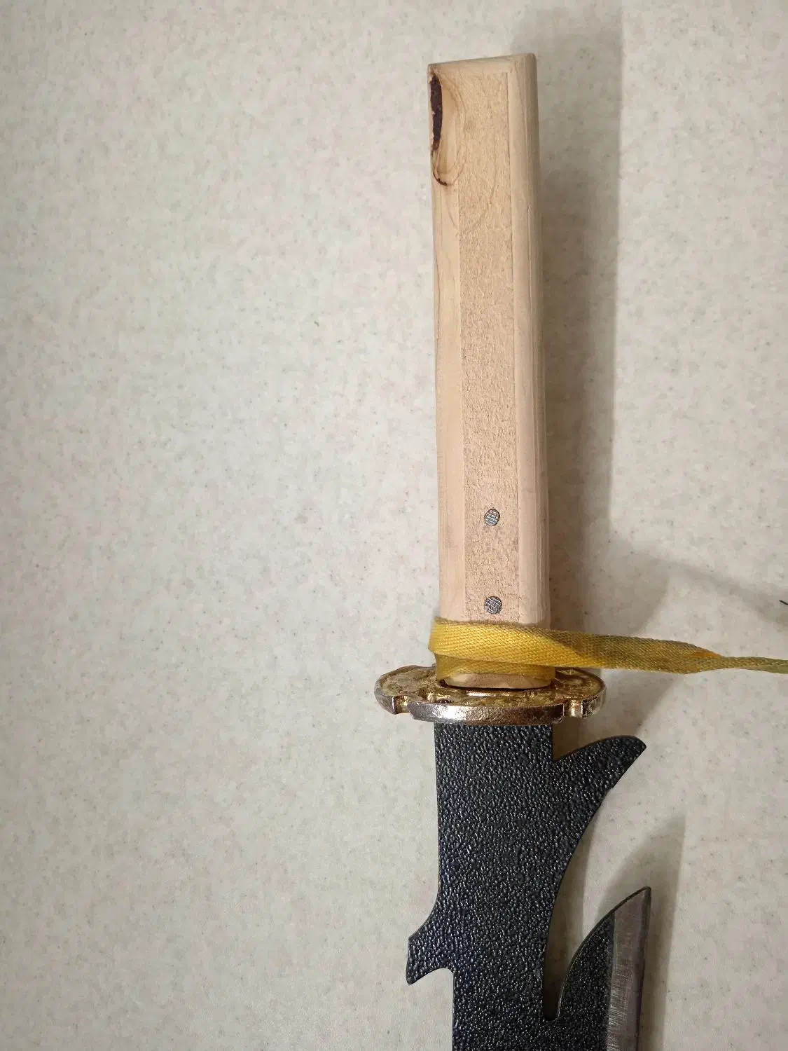 شمشیر|کلکسیون اشیاء عتیقه|مشهد, عامل|دیوار