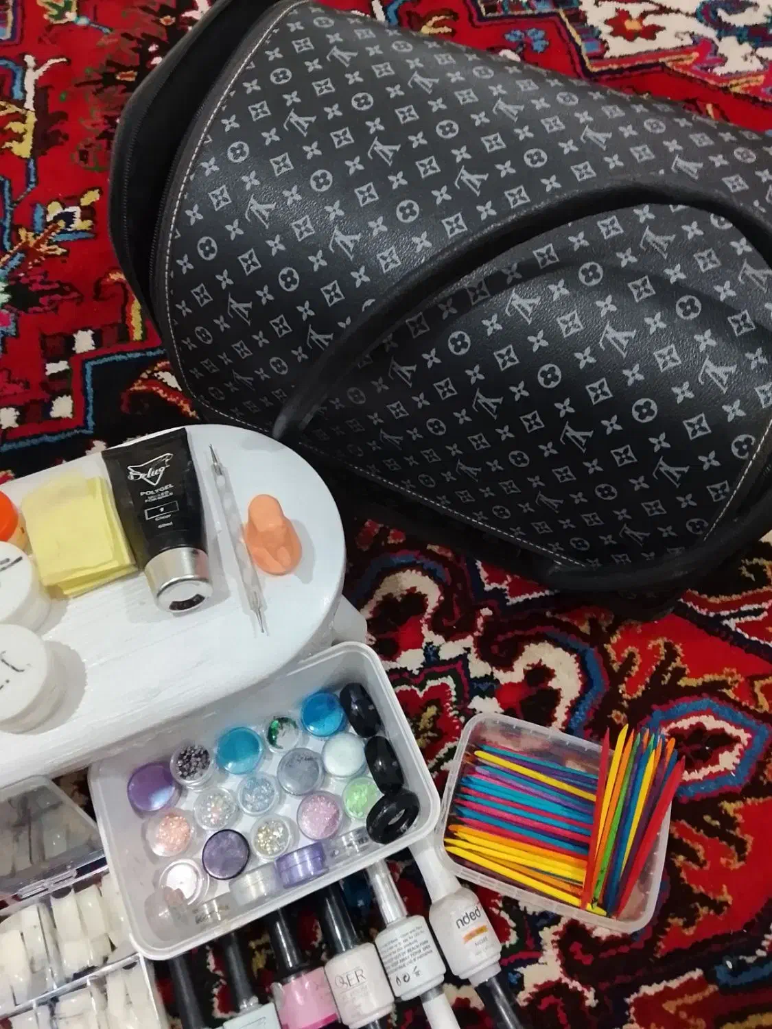 وسایل کاشت ناخن|آرایشی، بهداشتی، درمانی|تبریز, |دیوار