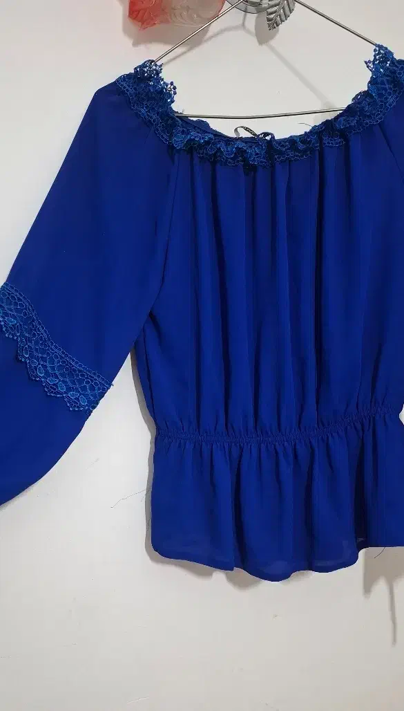 شومیز|لباس|قم, پردیسان|دیوار