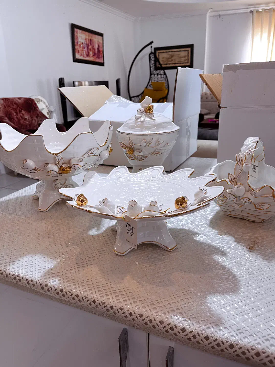 سرویس پذیرایی چینی ۴تیکه|ظروف سرو و پذیرایی|گرگان, |دیوار